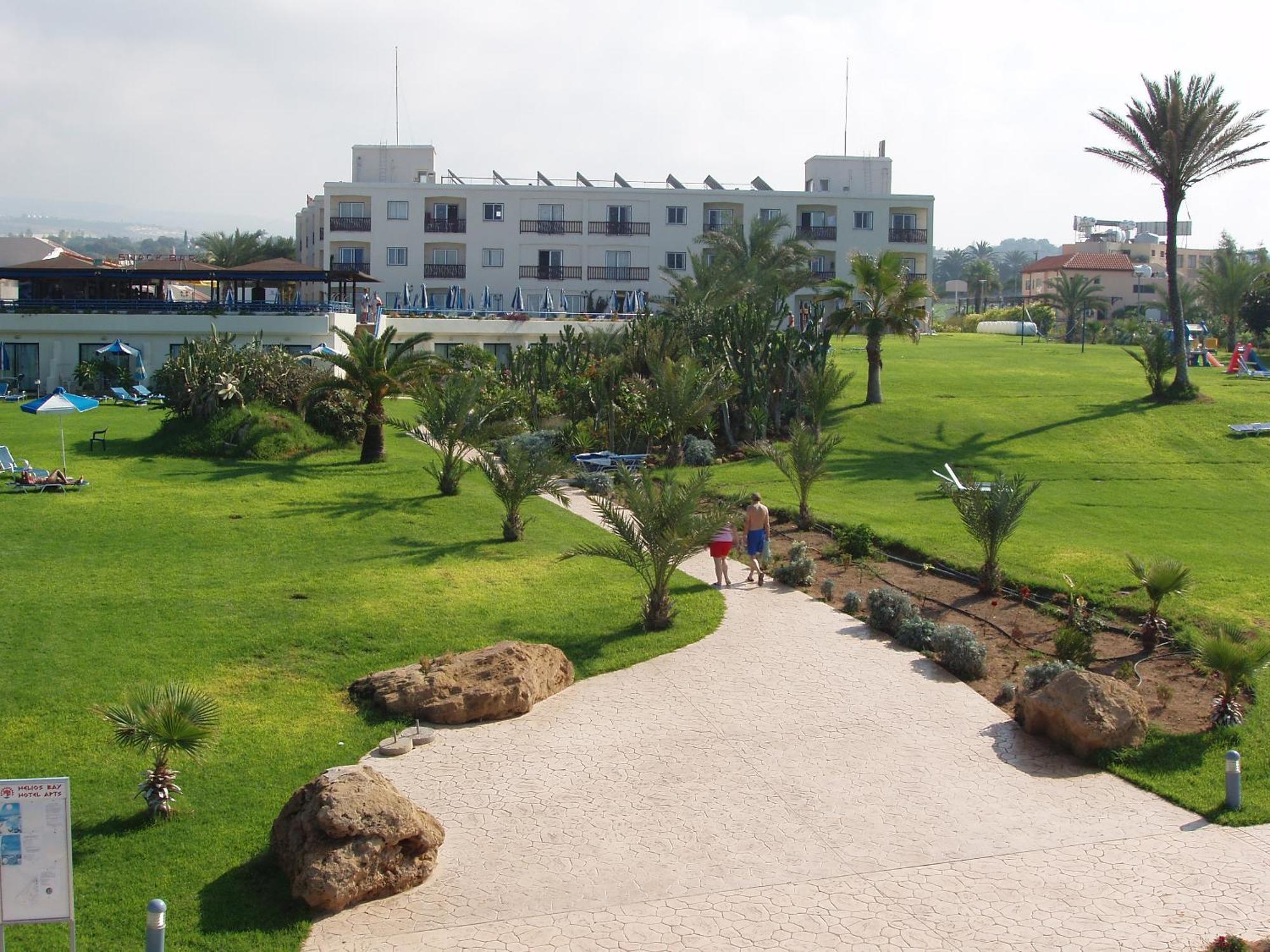 Helios Bay Hotel And Suites Klorakas Eksteriør billede