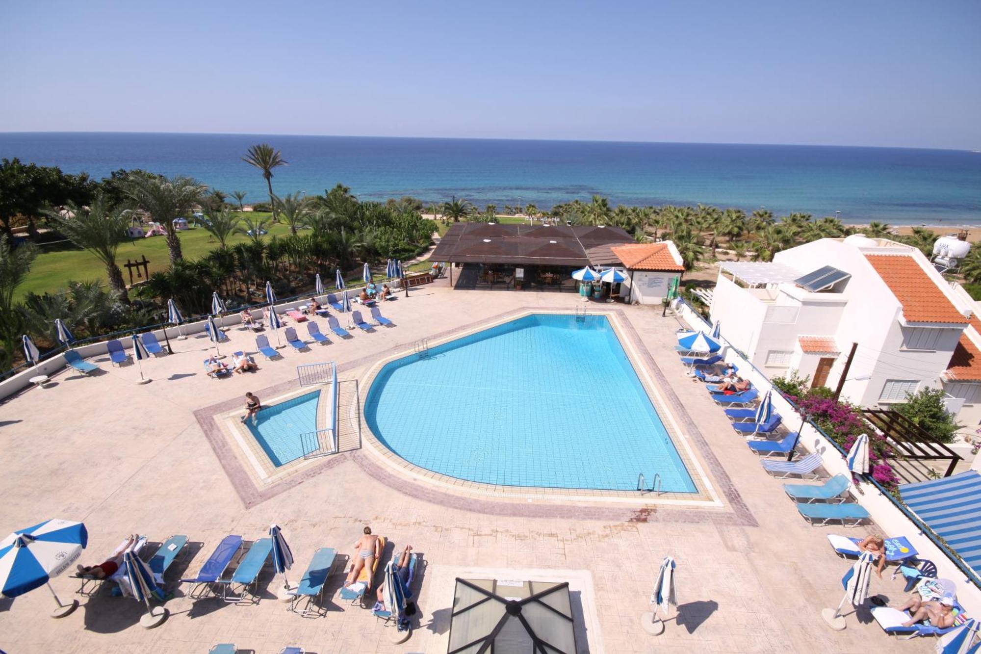 Helios Bay Hotel And Suites Klorakas Eksteriør billede