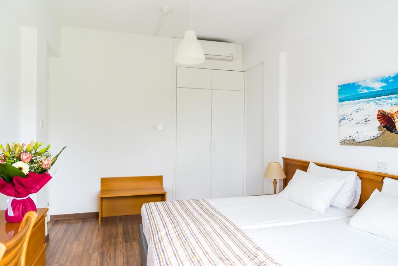Helios Bay Hotel And Suites Klorakas Eksteriør billede