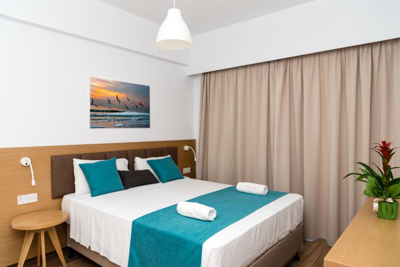Helios Bay Hotel And Suites Klorakas Eksteriør billede